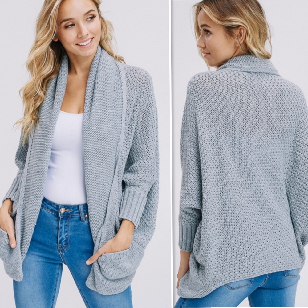Knitted Cardigan. Casual and cozy!